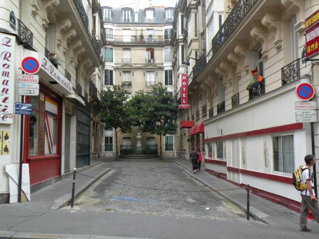  Rue André Gill